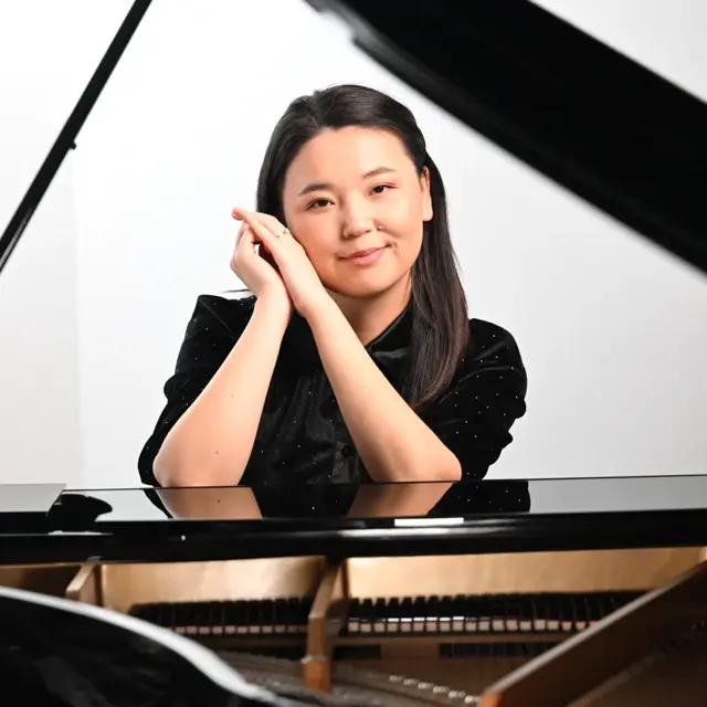 Bella Khaliun