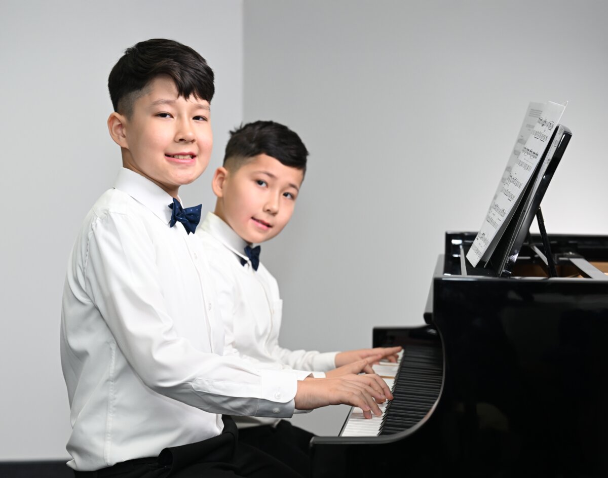 Piano: Duet class